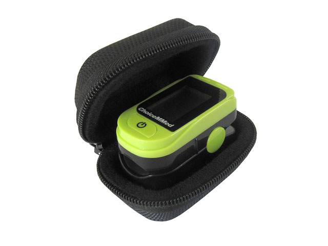 Medisave Hard Shell finger pulse oximeter carrier case with durable 1680D nylon covered